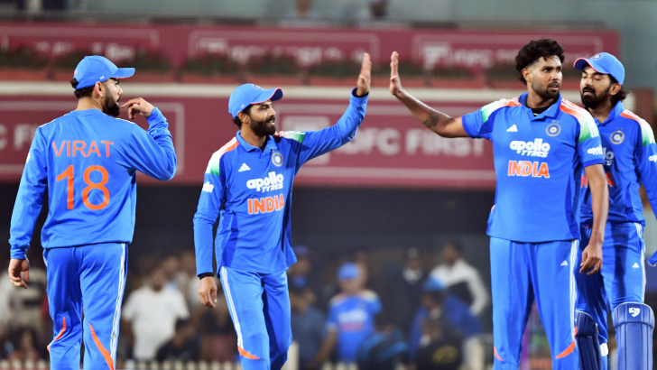 https://salarnews.in/public/uploads/images/newsimages/maannewsimage26072026_171552_IND vs SL.png